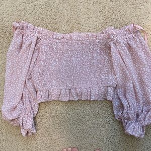Off the shoulder top size xs